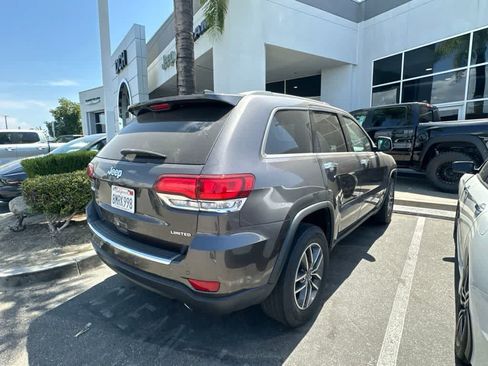 Certified 2020 Jeep Grand Cherokee Limited RWD image 3