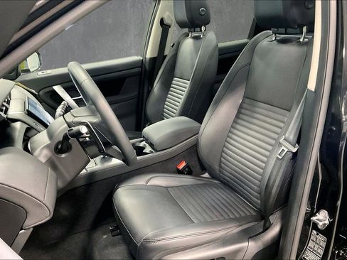 Used 2025 Land Rover Discovery Sport S AWD/4WD image 21