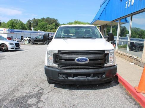 Used 2019 Ford F250 XL RWD image 2