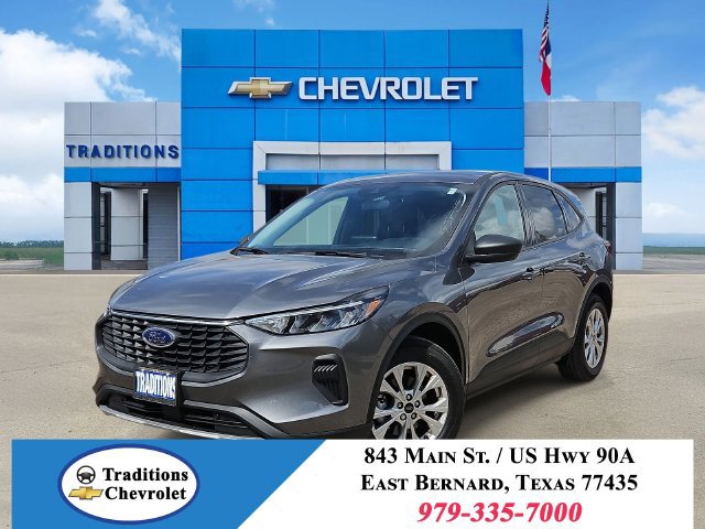 Used 2026 Ford Escape Active FWD image 1
