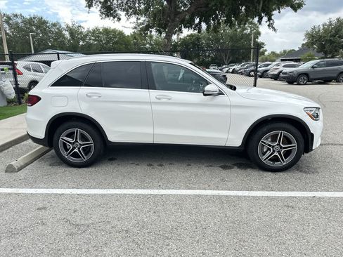 Used 2022 Mercedes-Benz GLC 300 image 10