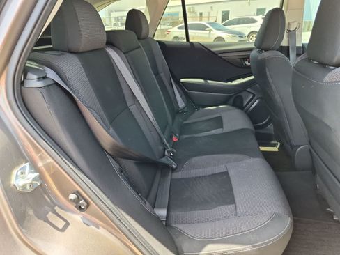 Used 2022 Subaru Outback Premium AWD/4WD image 25
