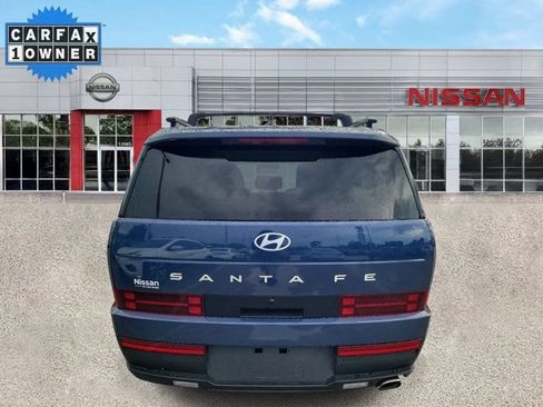 Used 2025 Hyundai Santa Fe SEL FWD image 3