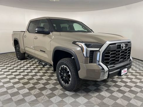 New 2026 Toyota Tundra SR5 AWD/4WD image 10