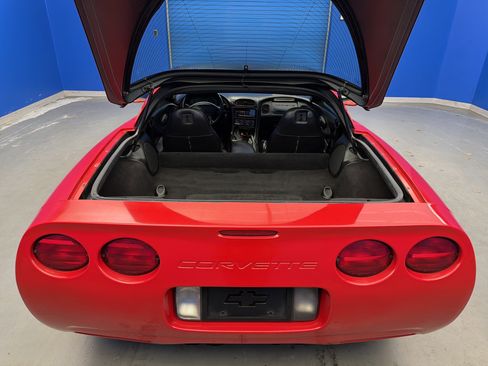 Used 1997 Chevrolet Corvette Coupe image 23