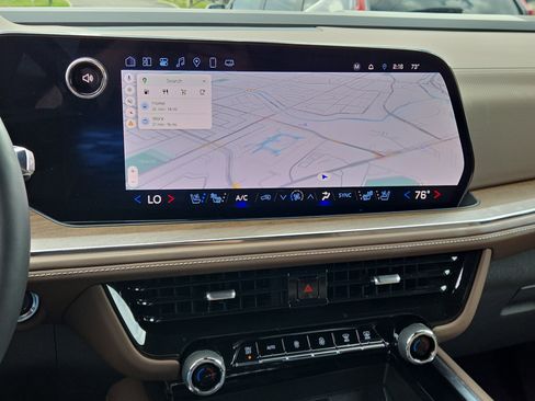 Used 2025 Chevrolet Tahoe High Country w/ Sun And Tow Package image 19