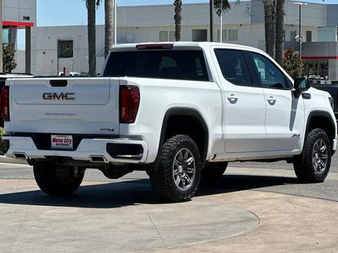 Certified 2025 GMC Sierra 1500 AT4 AWD/4WD image 4