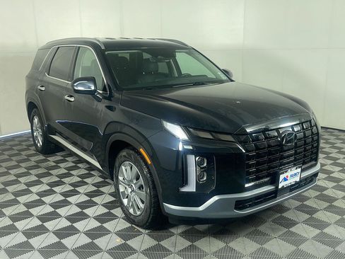 Used 2025 Hyundai Palisade SEL AWD/4WD image 3