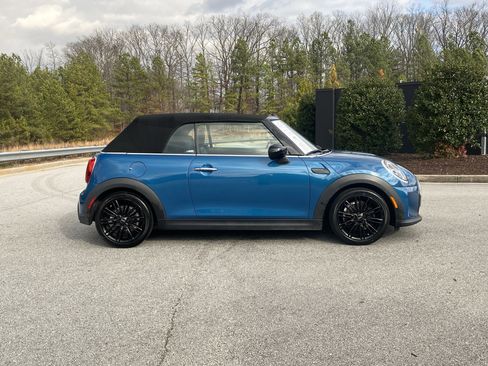 Used 2022 MINI Cooper Cooper image 40
