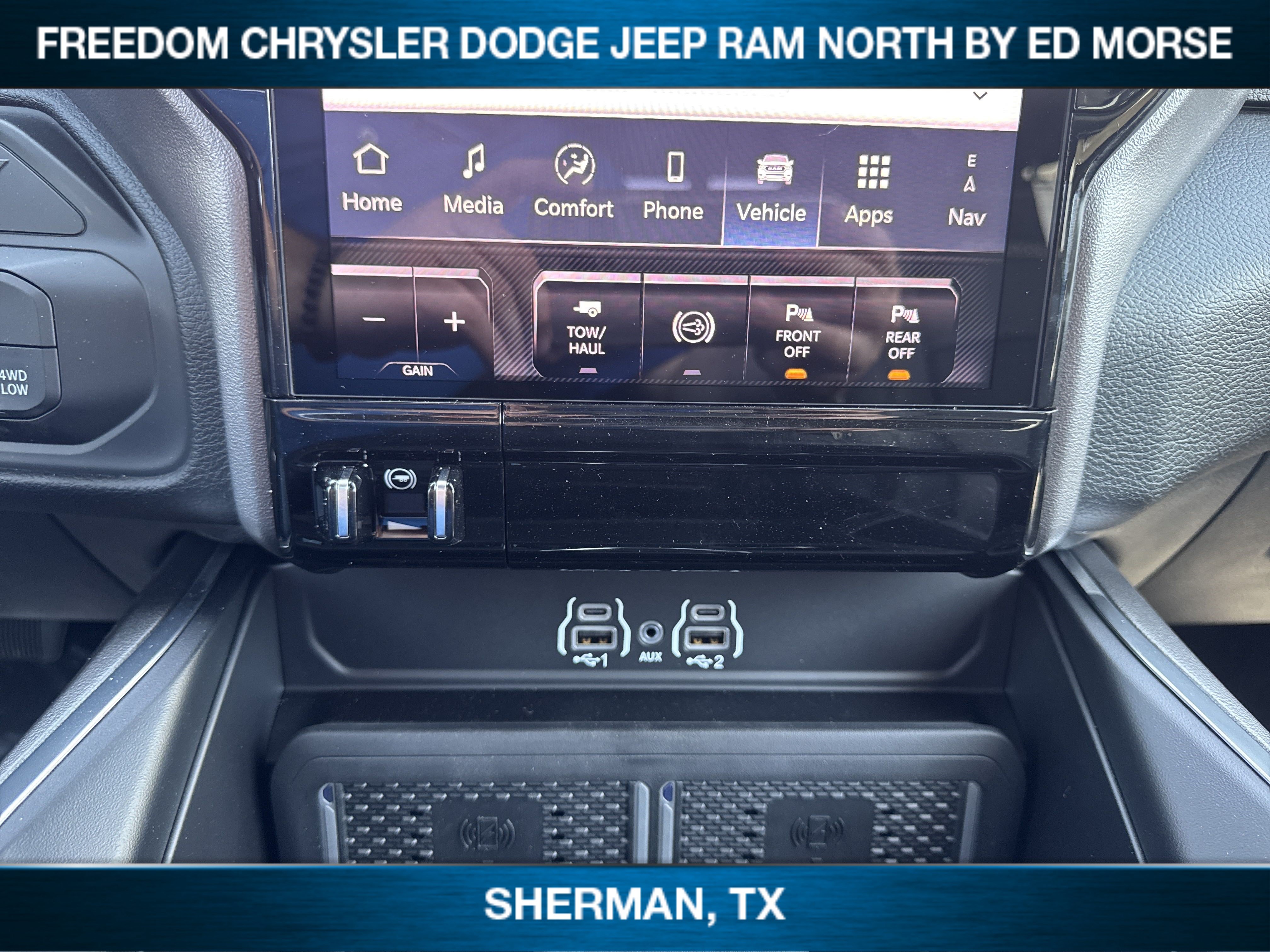 Used 2025 RAM 2500 Laramie AWD/4WD image 23