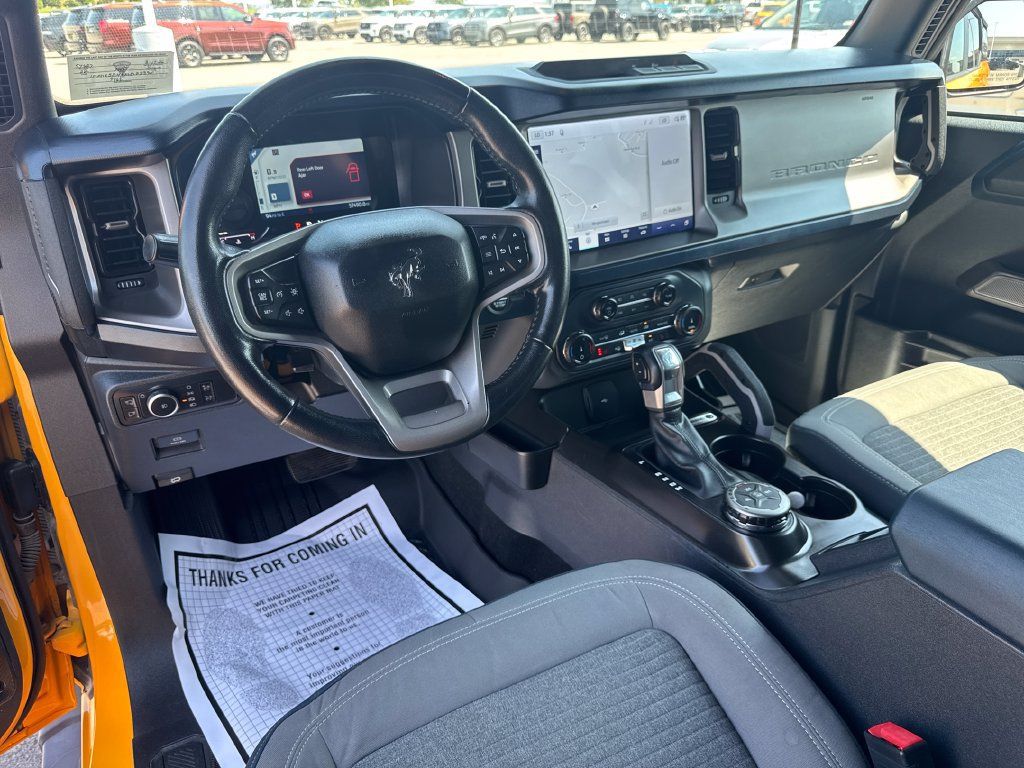 Used 2022 Ford Bronco Outer Banks AWD/4WD image 48