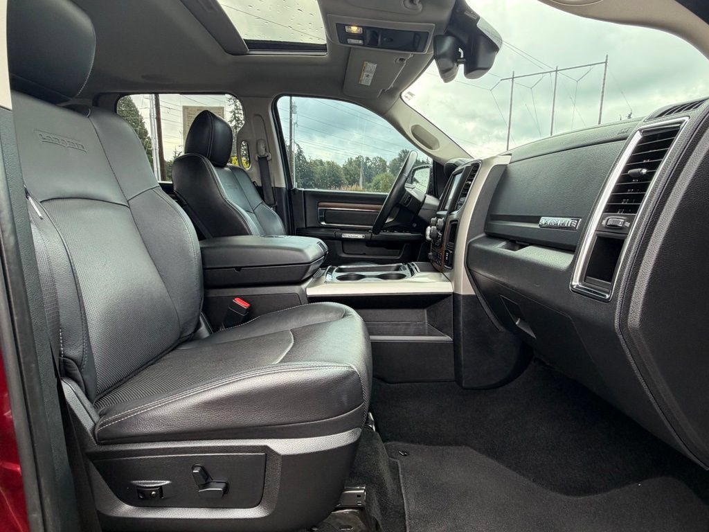 Used 2016 RAM 1500 Laramie w/ Convenience Group AWD/4WD image 36