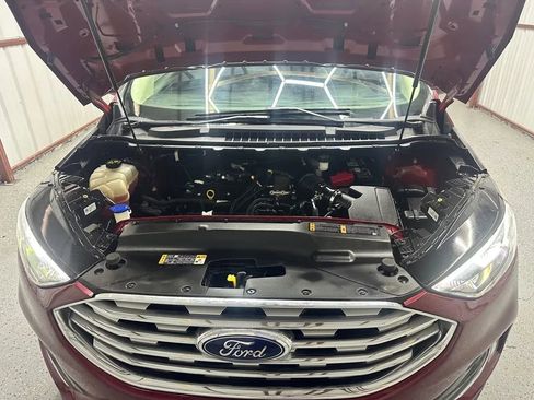 Used 2019 Ford Edge SEL w/ Equipment Group 201A image 18