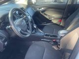 Used 2017 Ford Focus SE image 5