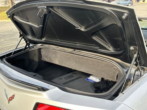 Used 2019 Chevrolet Corvette Stingray Convertible w/ 2LT Preferred Equipment Group image 7