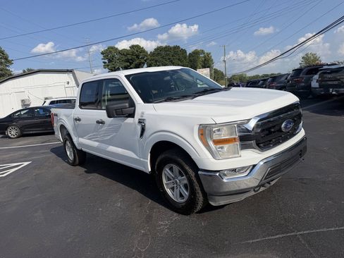 Used 2021 Ford F150 XLT w/ Equipment Group 301A Mid AWD/4WD image 3