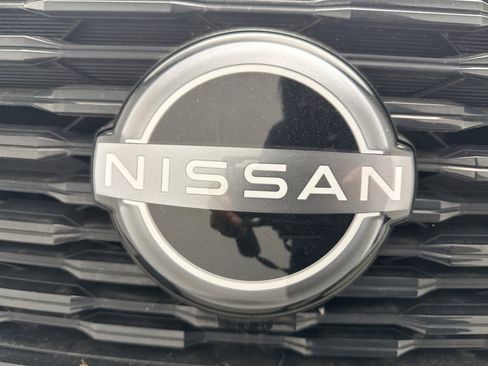 Used 2023 Nissan Rogue SV w/ SV Premium B Package AWD/4WD image 7