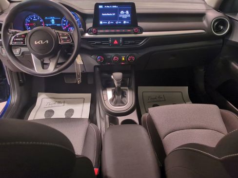 Certified 2023 Kia Forte LXS w/ LXS Technology Package FWD image 15