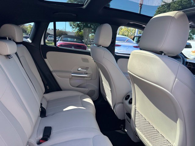 Used 2026 Mercedes-Benz GLA 250 4MATIC image 28