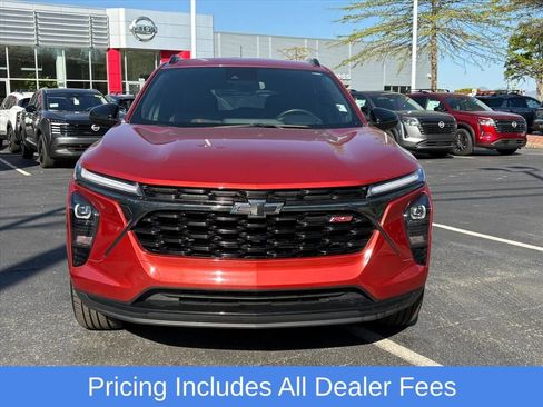 Used 2024 Chevrolet Trax RS FWD image 3
