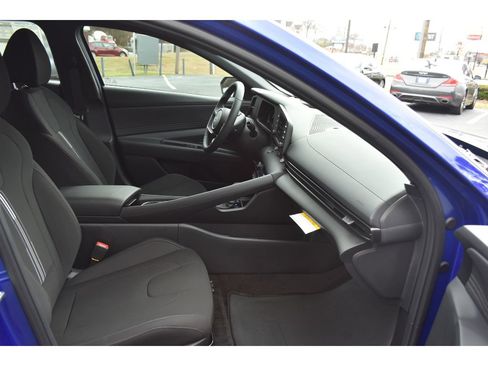 New 2026 Hyundai Elantra SEL Sport Premium w/ Cargo Package image 13