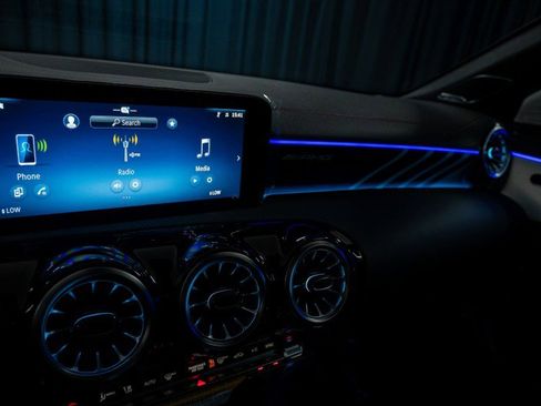 New 2026 Mercedes-Benz CLA 35 AMG 4MATIC image 17