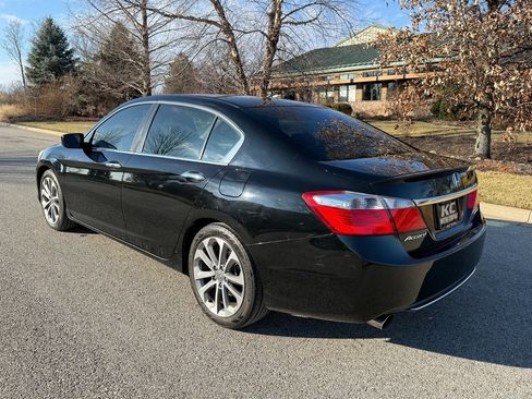 Used 2013 Honda Accord Sport image 8