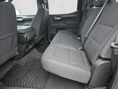 Used 2026 Chevrolet Silverado 1500 LT RWD image 9