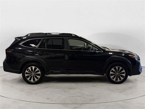 Used 2024 Subaru Outback Limited image 6