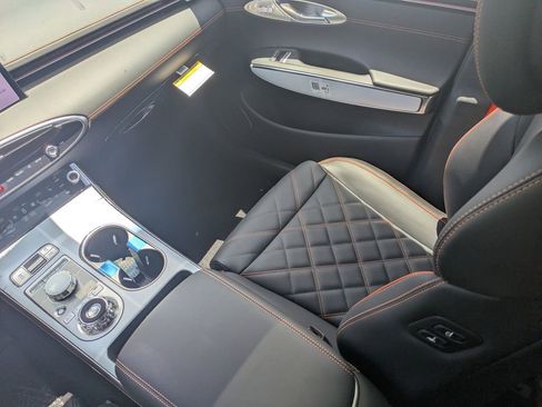 New 2026 Genesis GV70 3.5T Sport Prestige AWD/4WD image 16