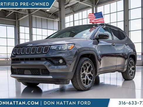 Used 2024 Jeep Compass Limited AWD/4WD image 1