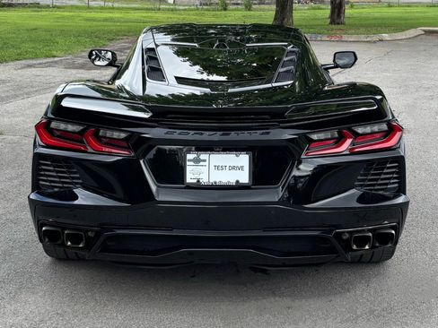 Used 2024 Chevrolet Corvette Stingray Coupe w/ Z51 Performance Package RWD image 5