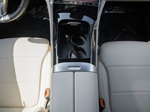 New 2026 Mercedes-Benz GLC 300 4MATIC image 26