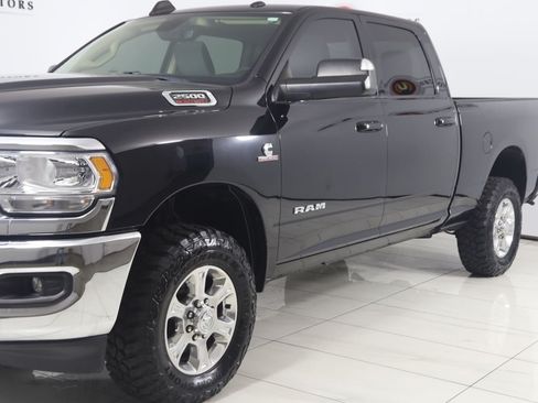 Used 2020 RAM 2500 Big Horn w/ Level 1 Equipment Group AWD/4WD image 44