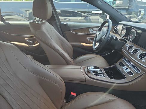 Used 2018 Mercedes-Benz E 300 image 10