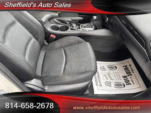 Used 2016 MAZDA MAZDA3 i Touring w/ Popular Equipment Package image 40