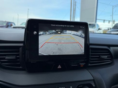 Certified 2022 Hyundai Veloster N Base image 16