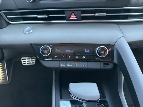 New 2026 Hyundai Elantra Sport image 34