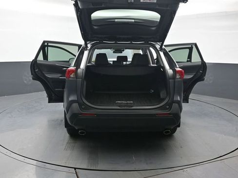 Used 2021 Toyota RAV4 XLE w/ Convenience Package AWD/4WD image 53