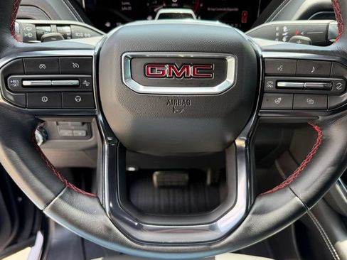 Certified 2025 GMC Yukon XL AT4 Ultimate AWD/4WD image 24