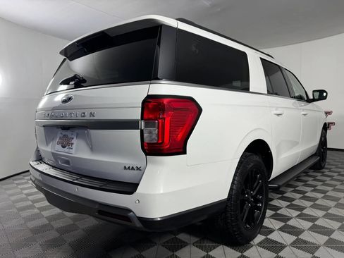 Used 2024 Ford Expedition Max XLT AWD/4WD image 30