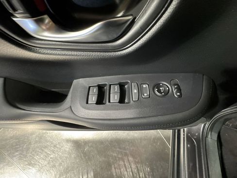 Used 2023 Honda HR-V LX image 18