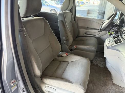 Used 2010 Honda Odyssey EX image 20