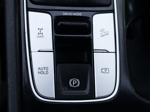 Used 2024 Hyundai Santa Cruz SE image 35