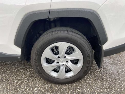 Used 2025 Toyota RAV4 LE FWD image 8