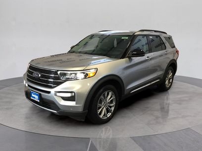 Used 2024 Ford Explorer XLT w/ Equipment Group 202A