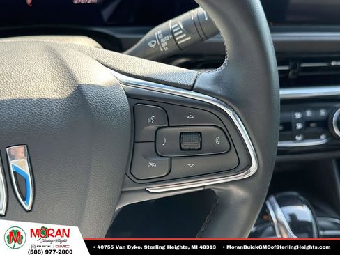 Certified 2024 Buick Envista Sport Touring w/ Convenience I Package FWD image 26