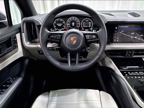 New 2026 Porsche Cayenne AWD/4WD image 13