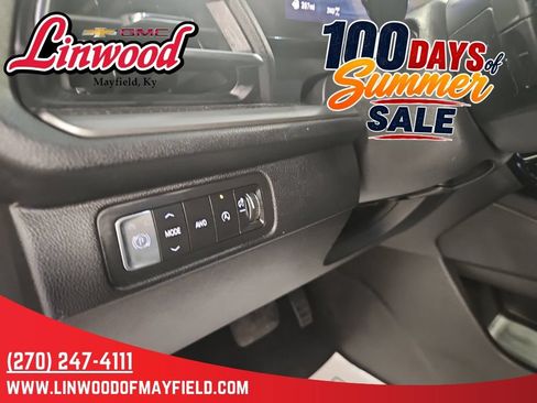 Used 2026 Chevrolet Traverse LT AWD/4WD image 19