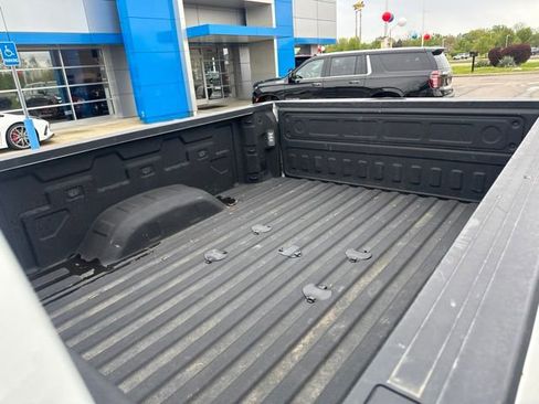 Used 2021 Chevrolet Silverado 2500 Custom w/ Custom Value Package AWD/4WD image 10